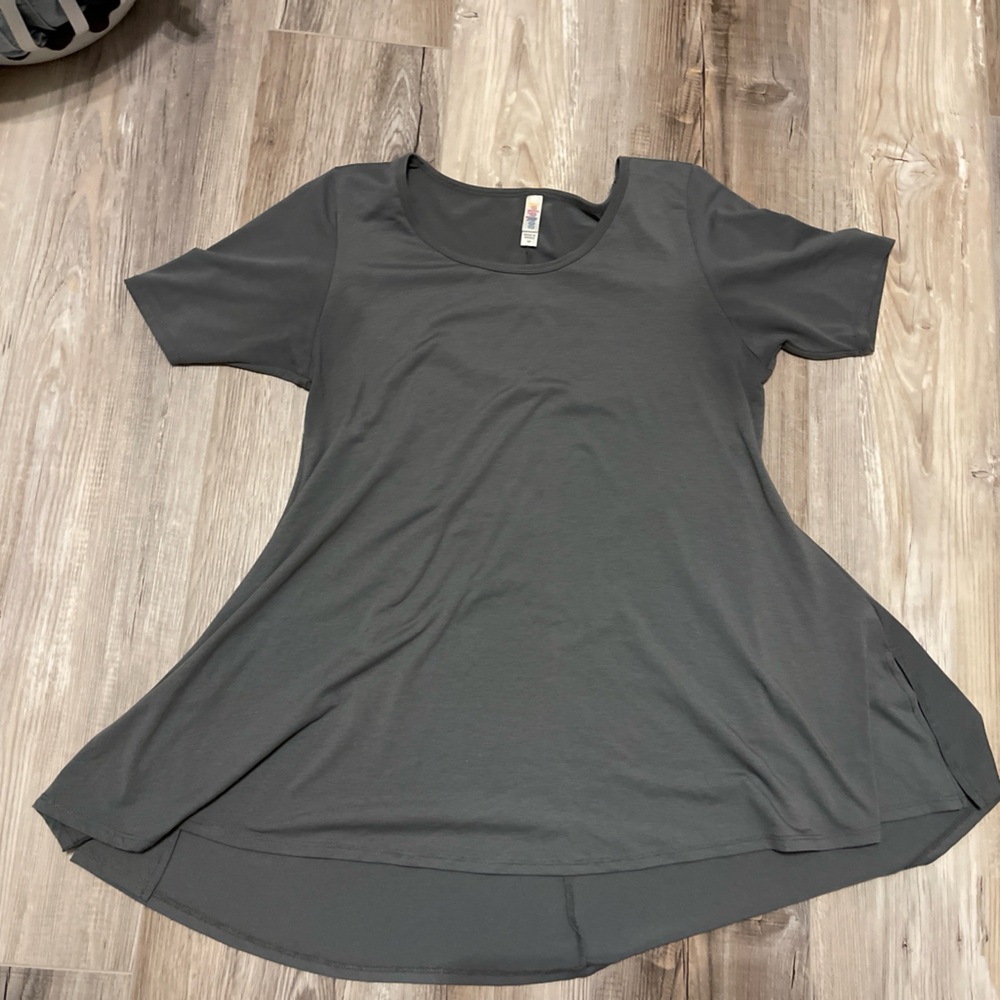Women's Gray Top